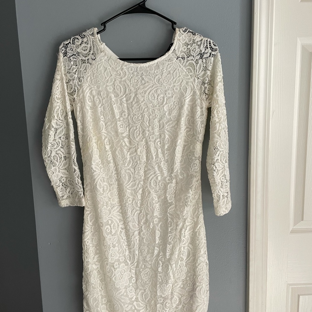elegant white/ivory lace fitted dress